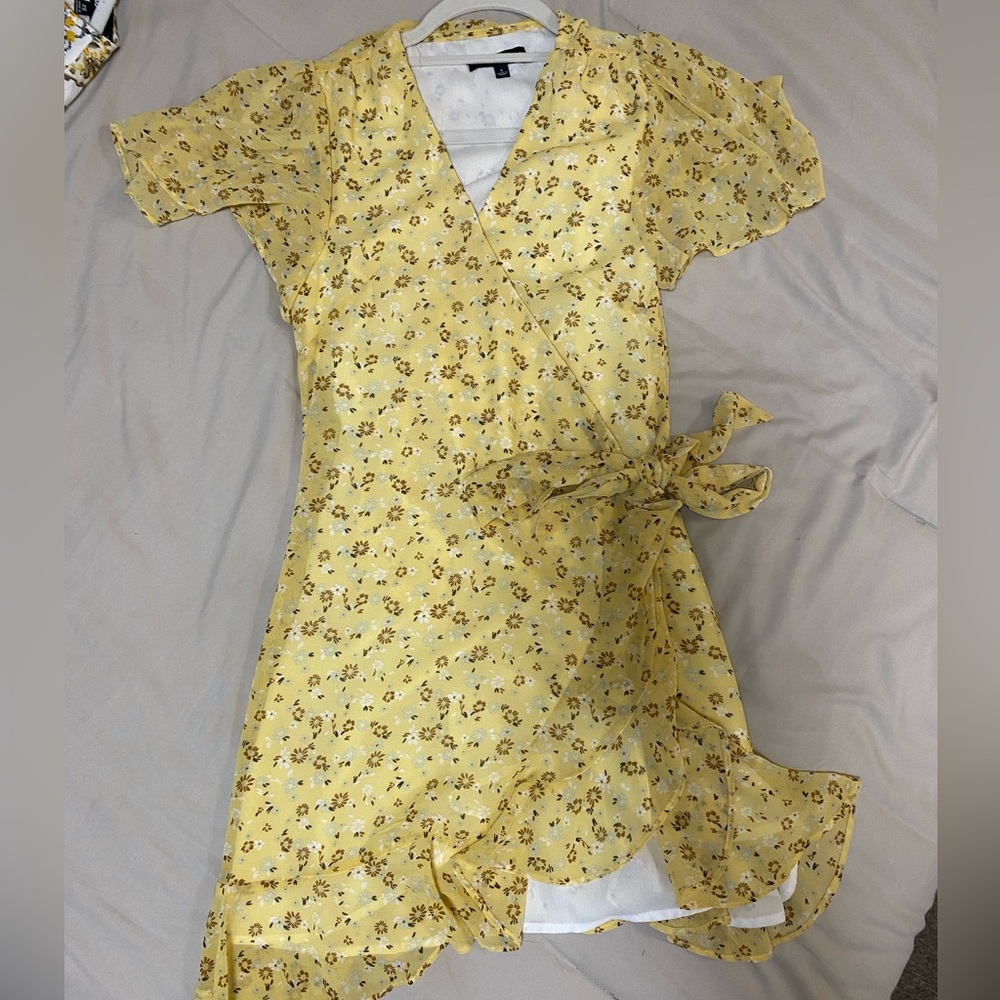 Summer Dress perfect for graduation parties and other celebrations